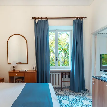 Hotel Sarah