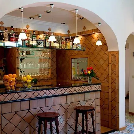 Hotel Sarah 4*