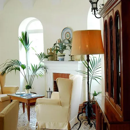 Hotel Sarah 4*