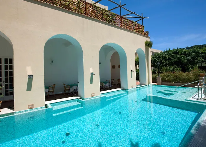 Отель Sarah Капри