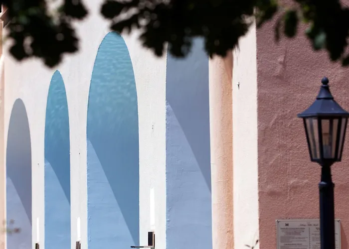 Sarah Отель Капри